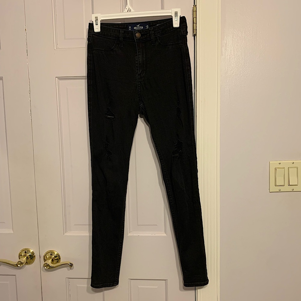 COPY - Black ripped 7/8 length skinny jeans